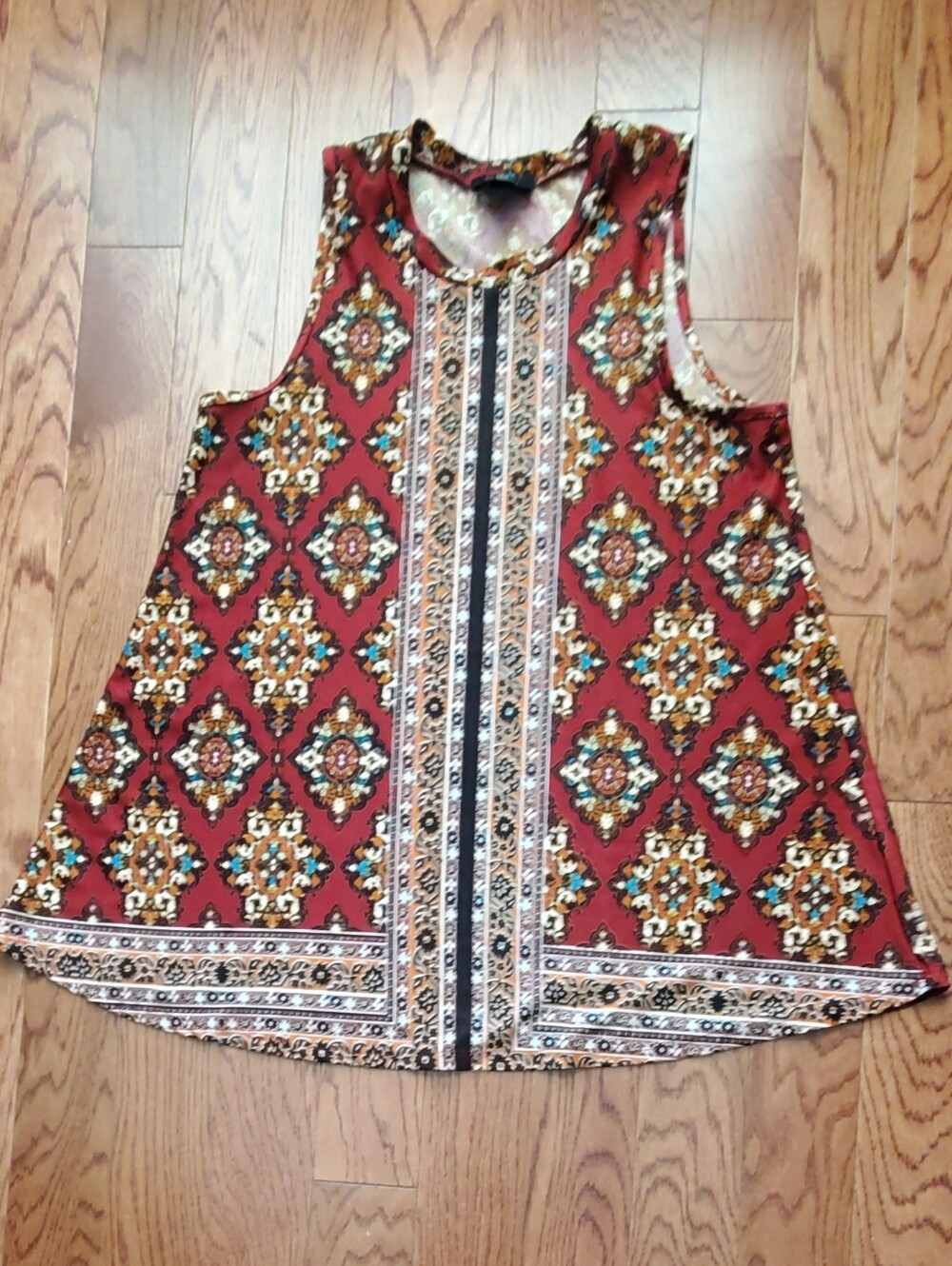 Sleeveless Tank Top Tribal Patterned Women's .  BY I.N. San Francisco